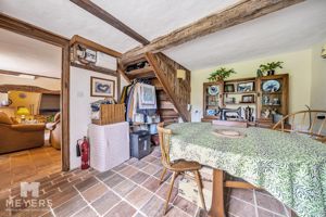 Dining Room- click for photo gallery